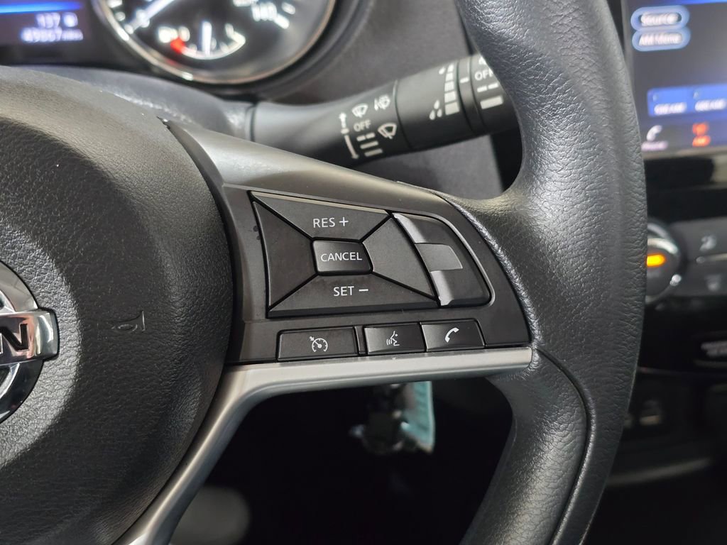 Used 2018 Nissan Rogue S AWD/4WD image 16