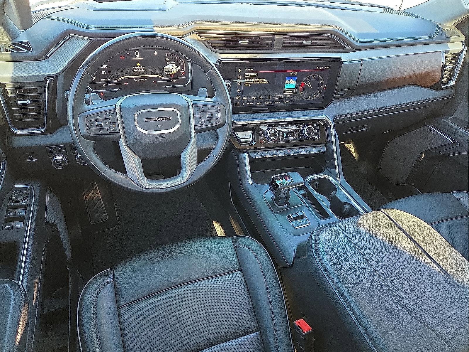 Used 2024 GMC Sierra 1500 Denali w/ Denali Reserve Package image 11