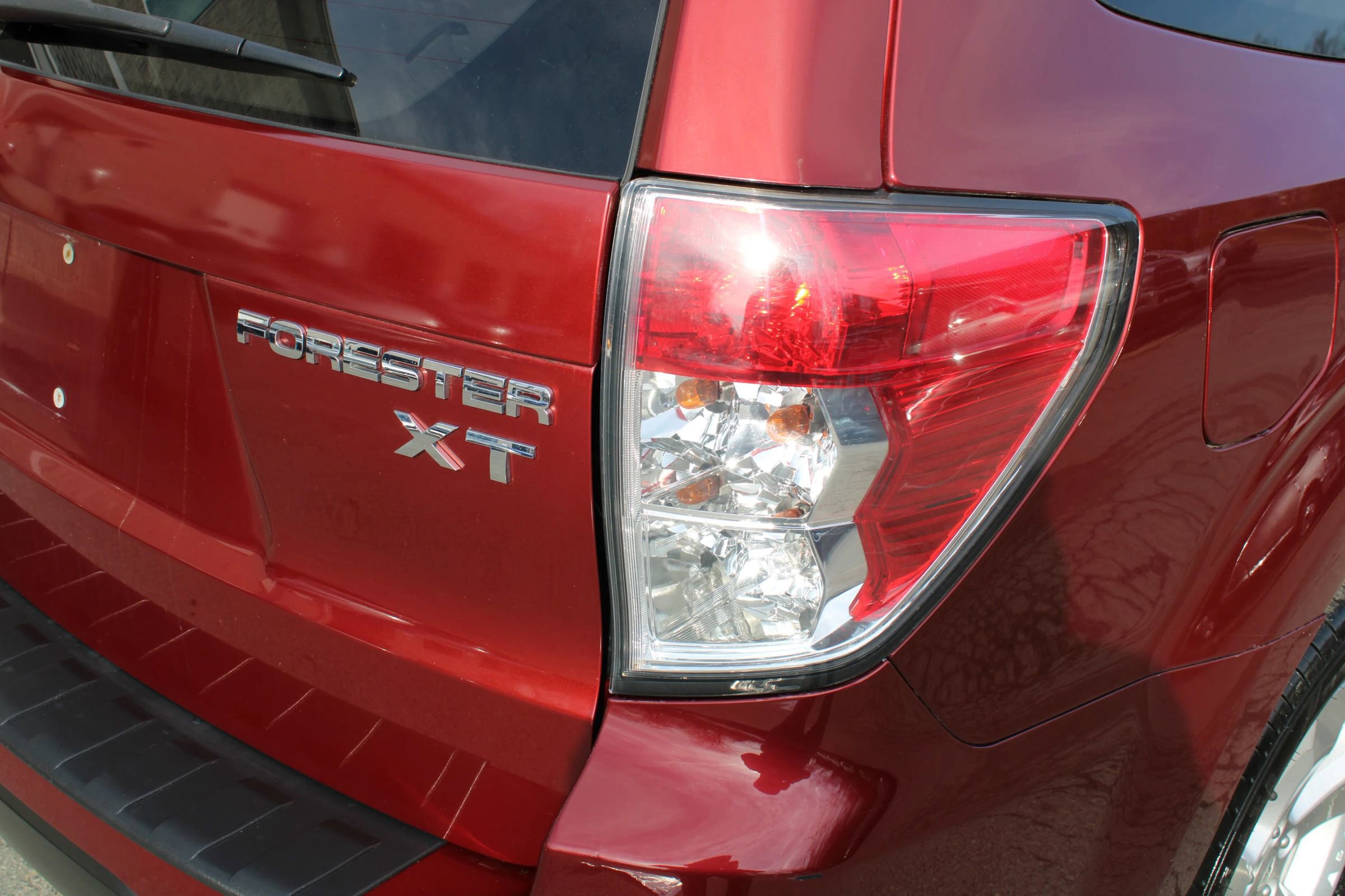 Used 2010 Subaru Forester 2.5XT Premium image 24