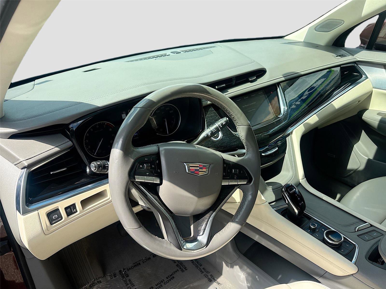 Used 2023 Cadillac XT6 Premium Luxury FWD image 9