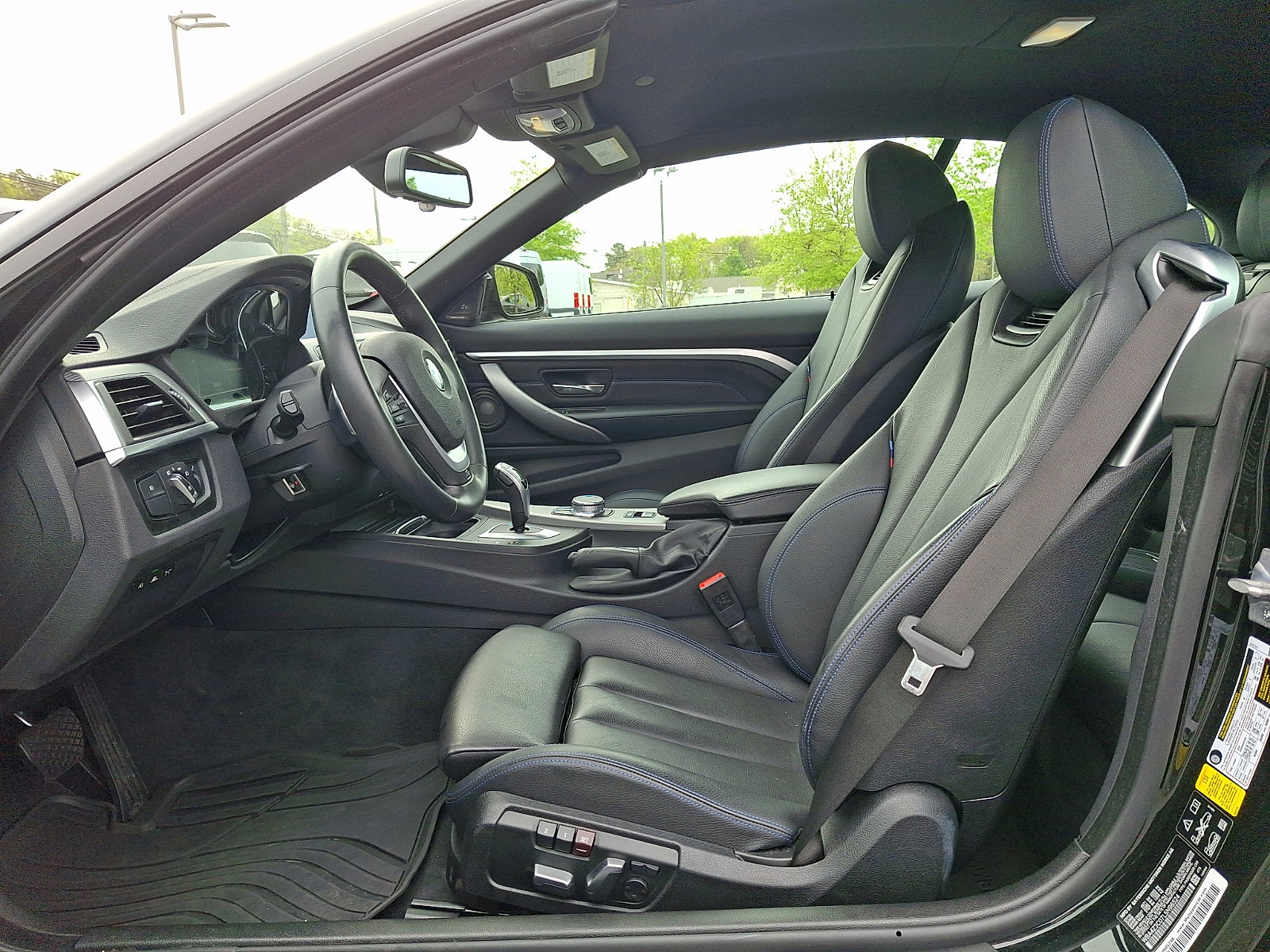 Used 2020 BMW 430i xDrive Convertible w/ M Sport Package AWD/4WD image 13
