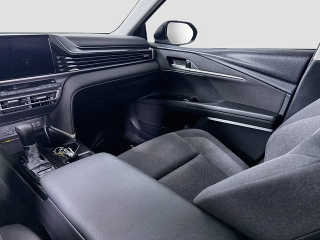 Certified 2025 Toyota Camry LE FWD image 23