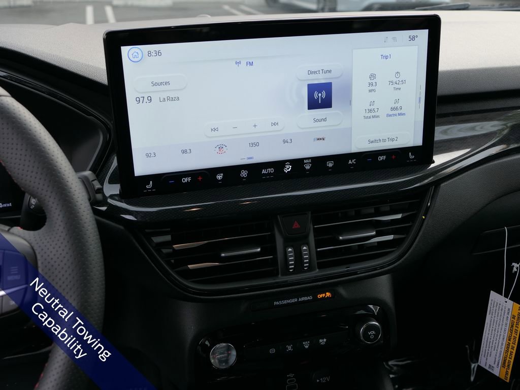 Used 2025 Ford Escape ST-Line w/ Equipment Group 301A image 20