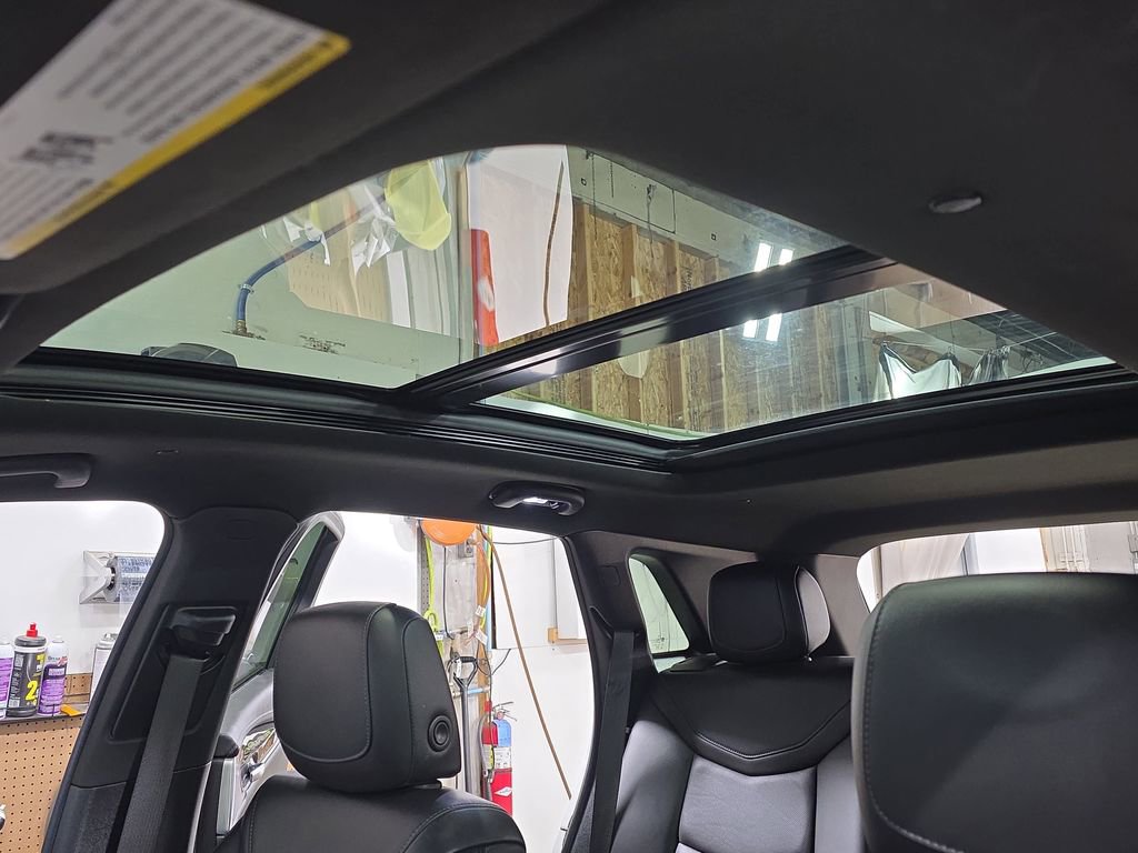 Used 2023 Cadillac XT5 Premium Luxury w/ Technology Package image 32