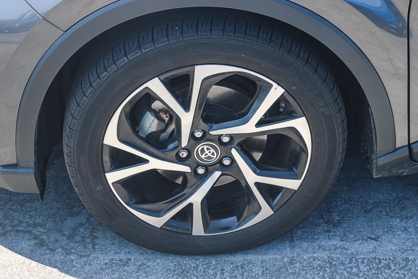 Certified 2021 Toyota C-HR XLE FWD image 8