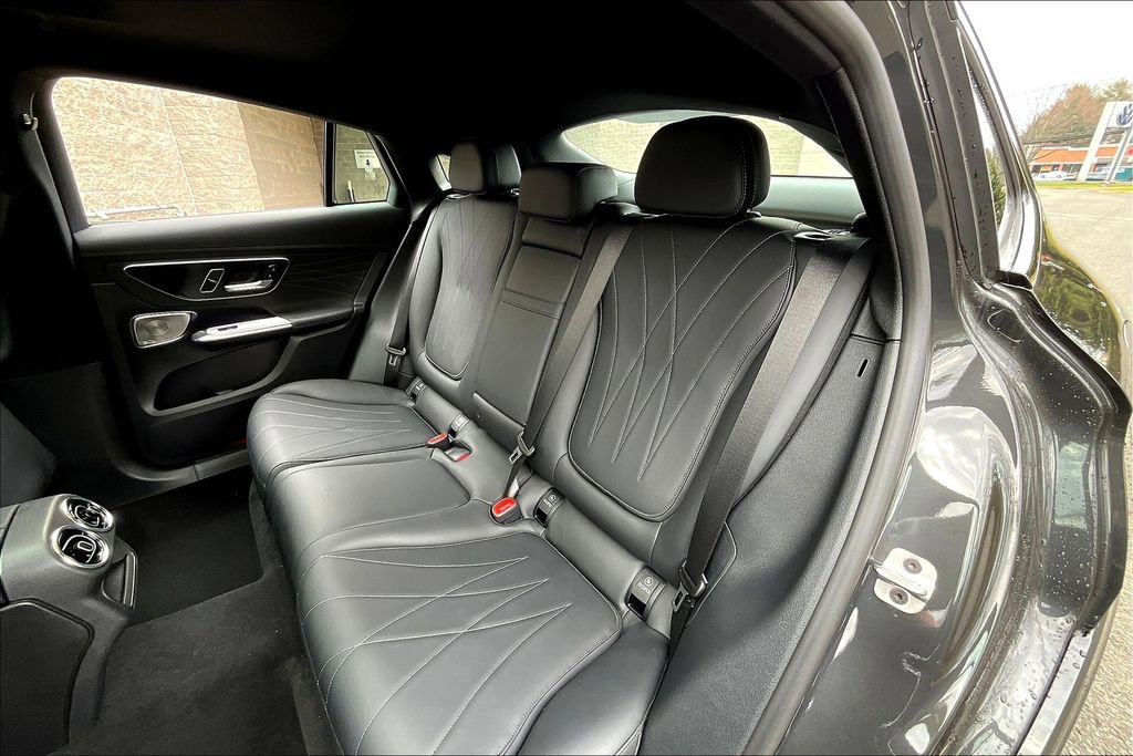 New 2025 Mercedes-Benz GLC 63 AMG S image 10