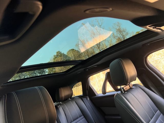 Used 2021 Land Rover Range Rover Velar R-Dynamic S image 36