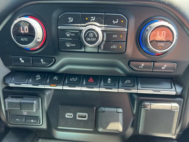 Used 2019 Chevrolet Silverado 1500 RST w/ All-Star Edition AWD/4WD image 9