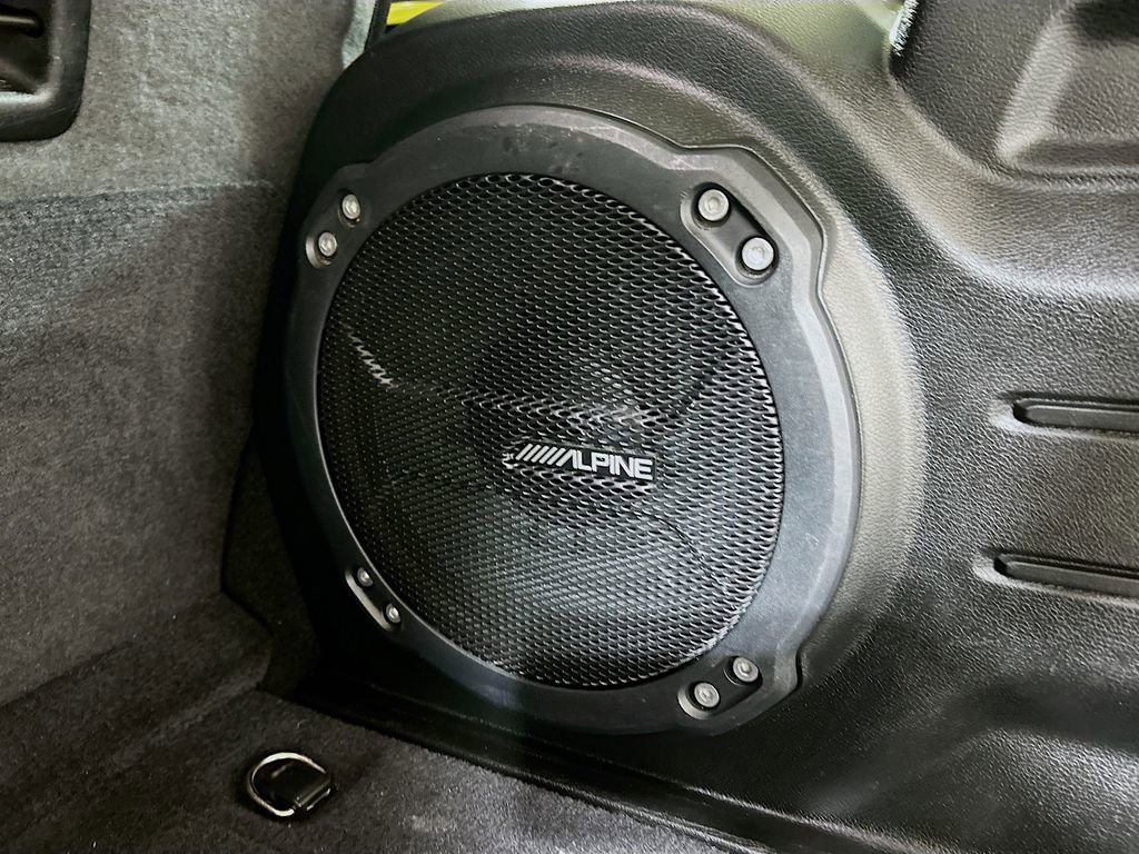 Used 2022 Jeep Wrangler Unlimited Rubicon w/ Cold Weather Group image 31