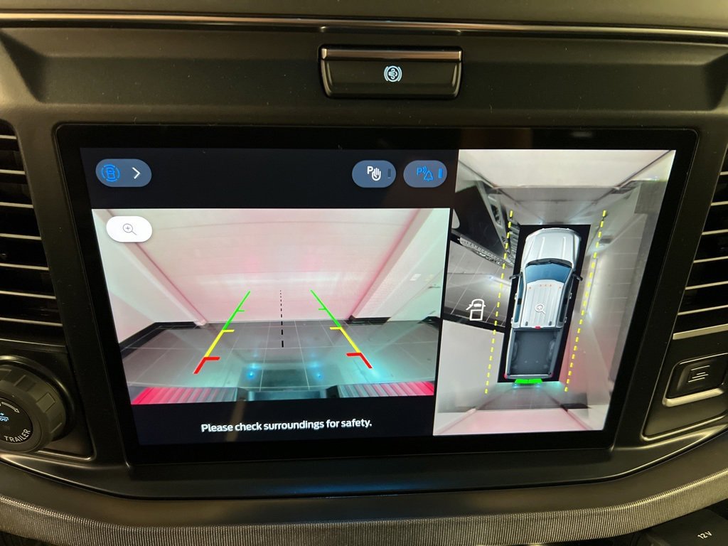 New 2025 Ford F250 Platinum image 12