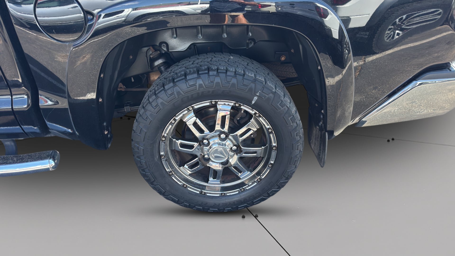 Used 2015 Toyota Tundra SR5 w/ SR5 Upgrade Package RWD image 38