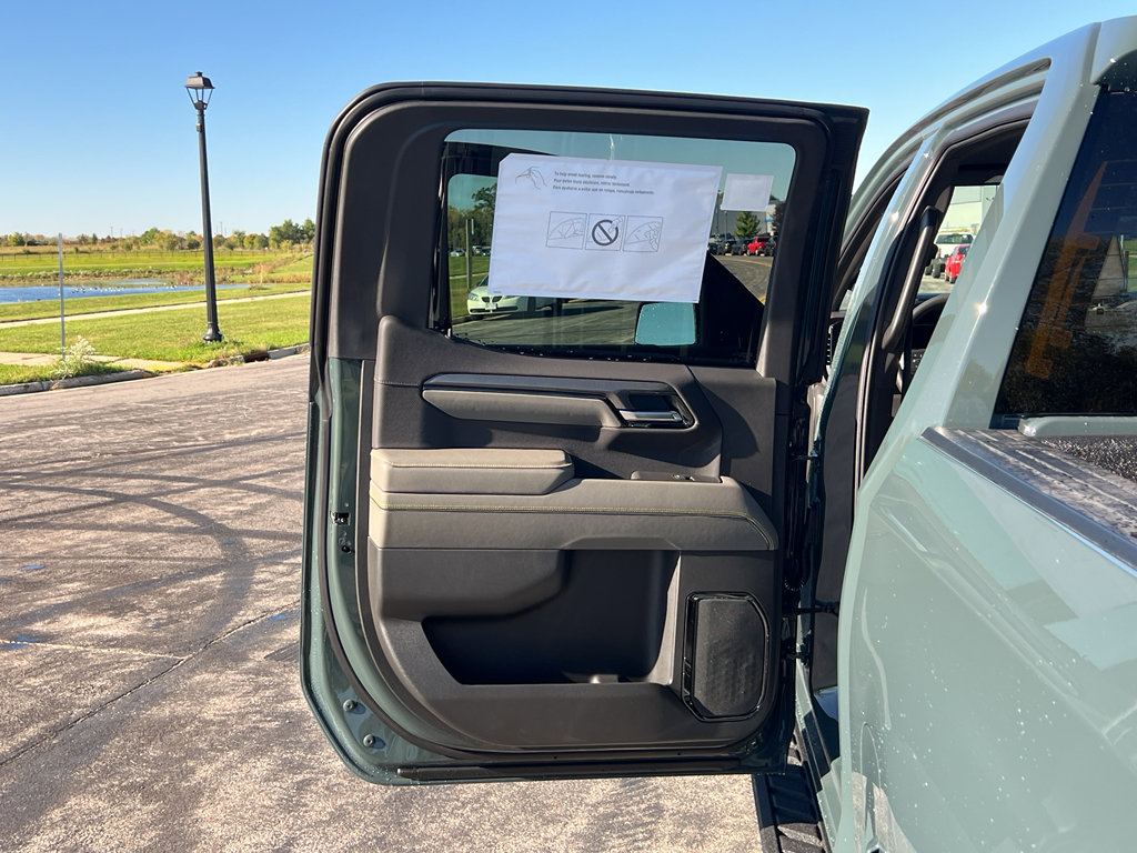 New 2026 Chevrolet Silverado 1500 ZR2 image 37