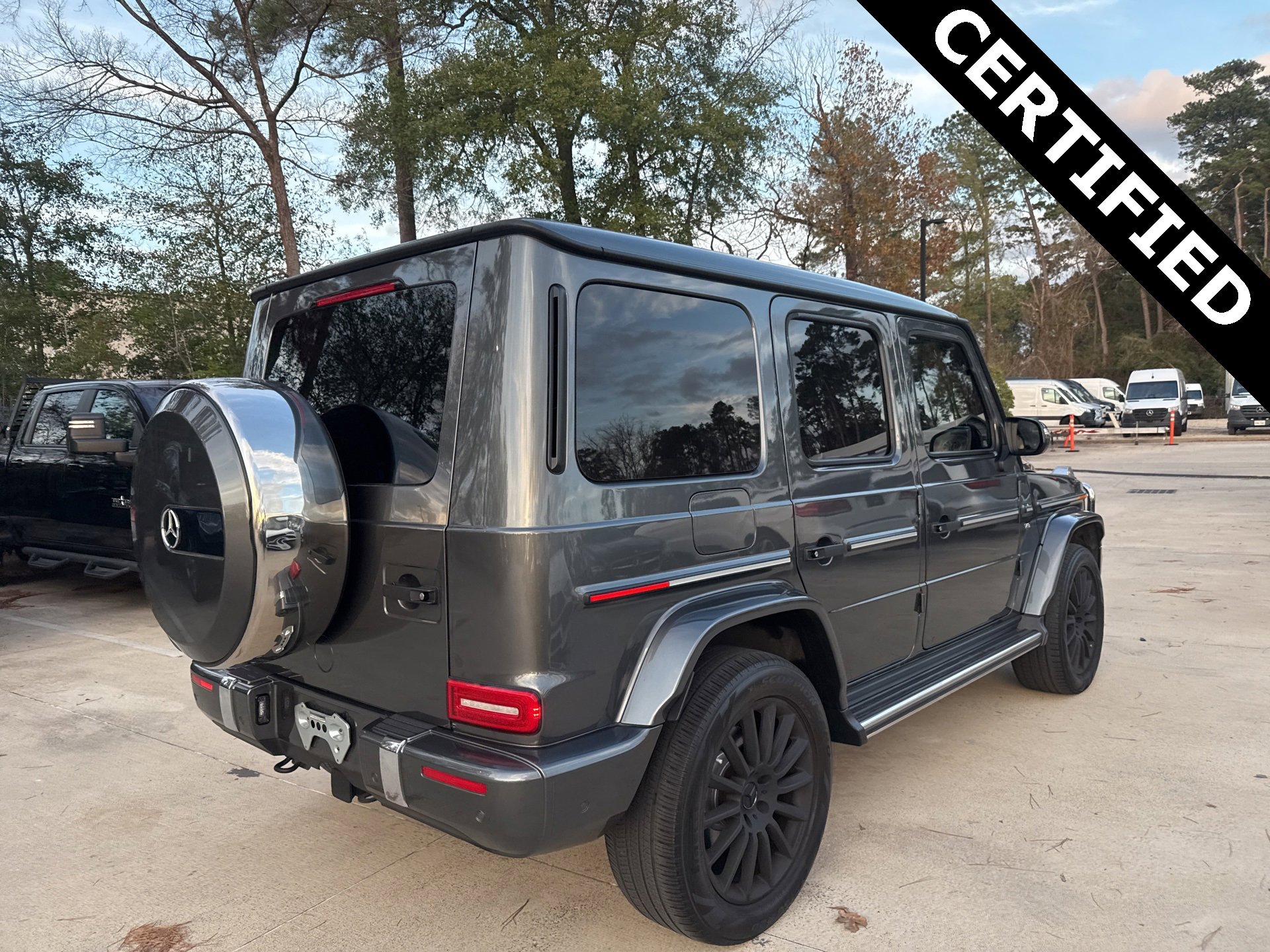 Used 2023 Mercedes-Benz G 550 image 4