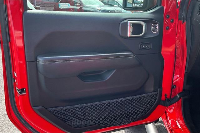 Used 2018 Jeep Wrangler Unlimited Rubicon image 18