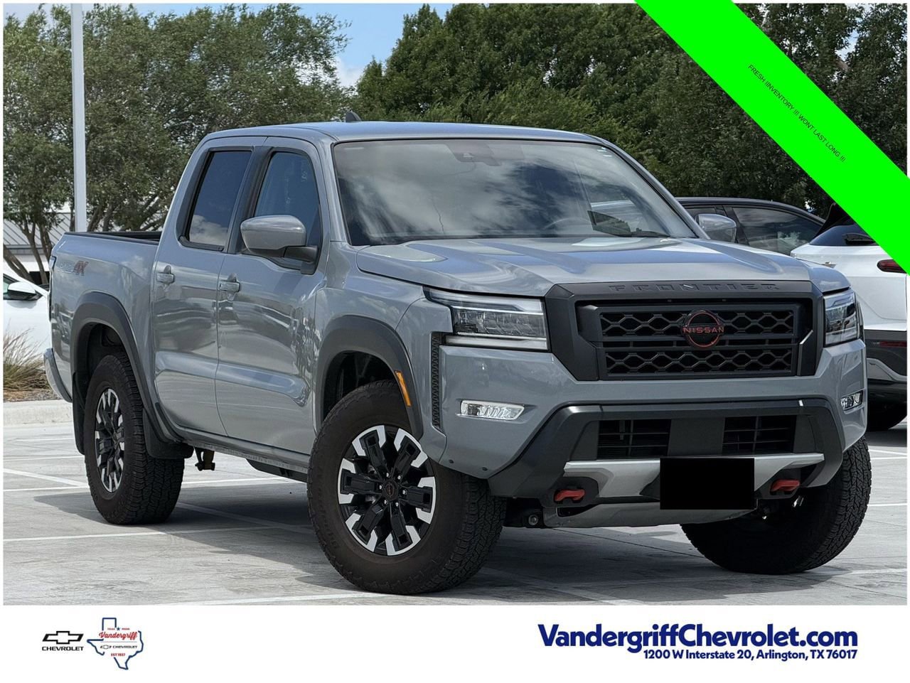 Used 2024 Nissan Frontier PRO-4X w/ Off-Road Protection Package AWD/4WD image 2