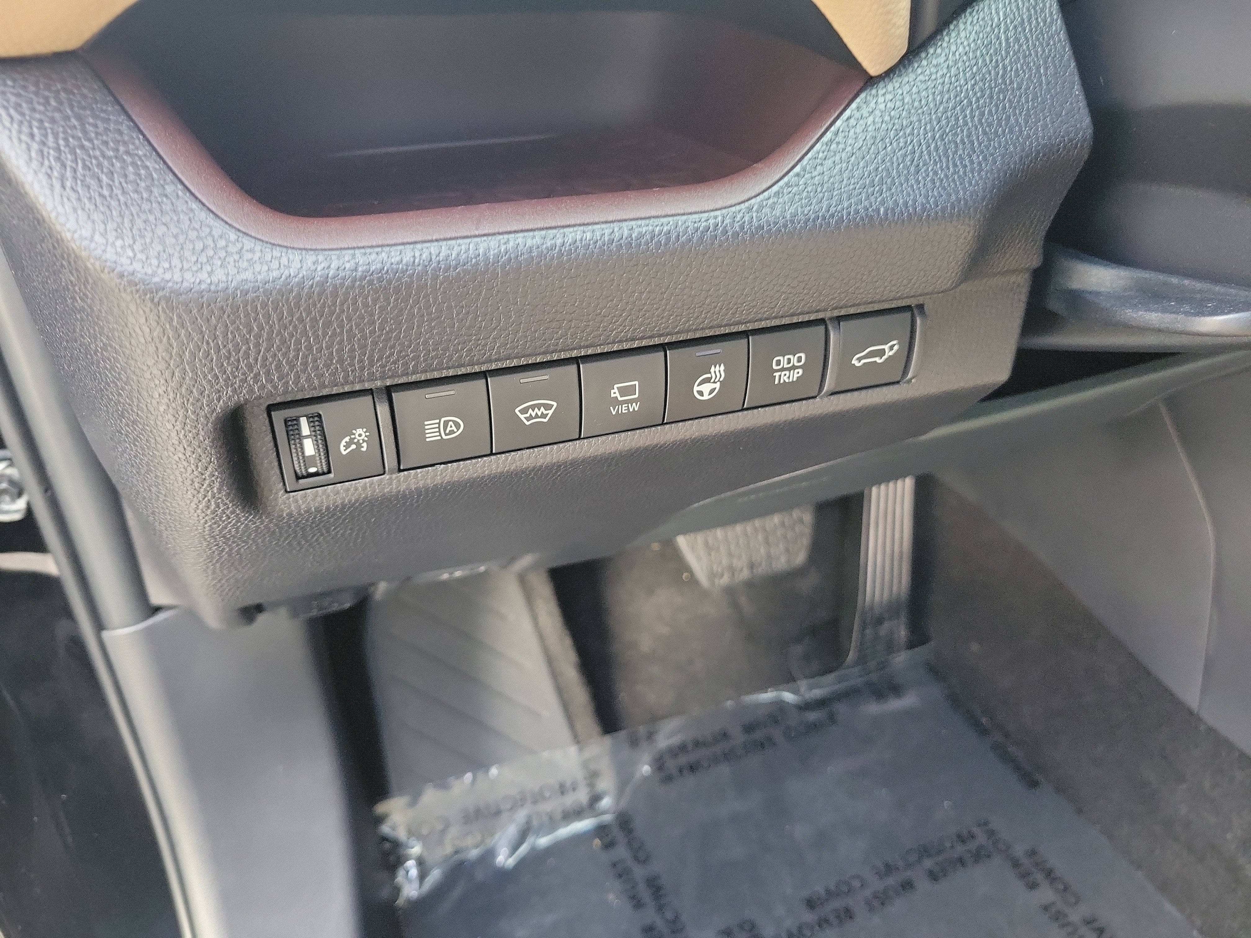Certified 2024 Toyota RAV4 Limited w/ Advanced Technology Package FWD image 26