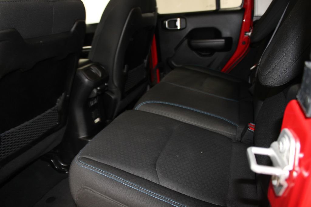 Used 2024 Jeep Wrangler Unlimited Rubicon 4xe image 24