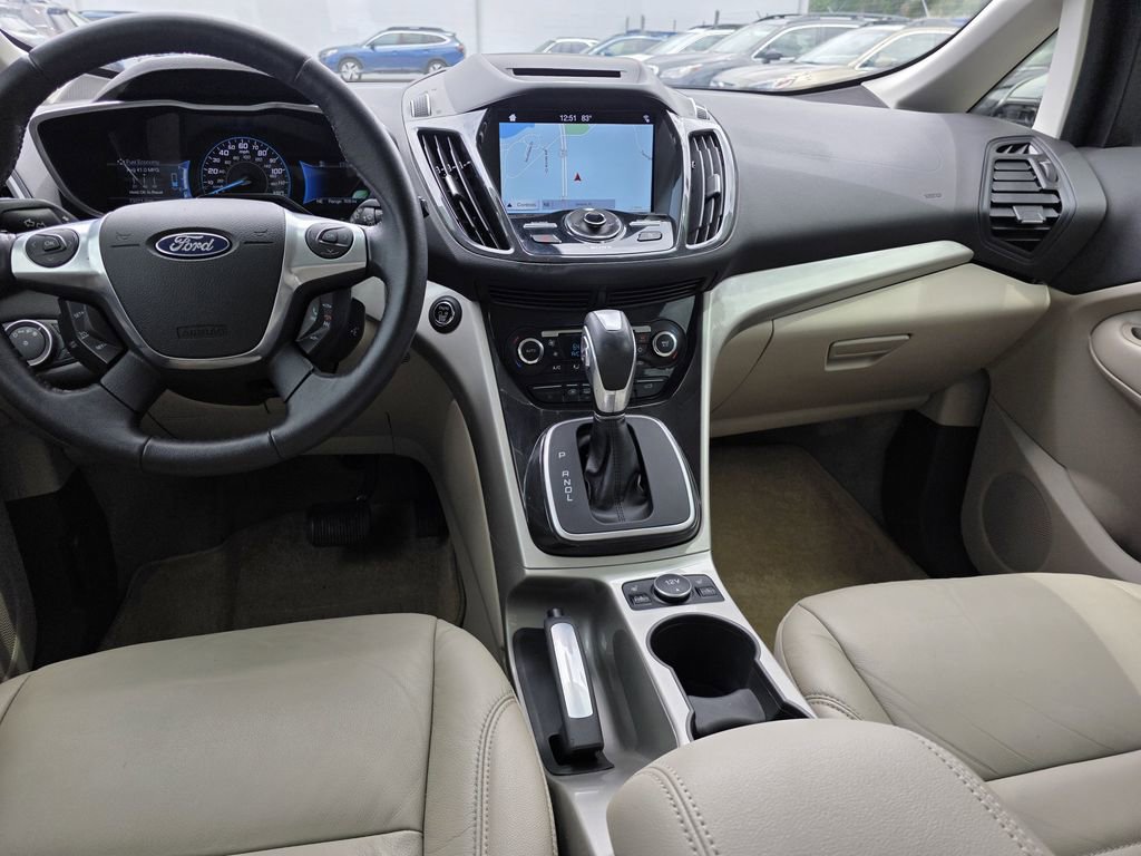Used 2016 Ford C-MAX Energi SEL w/ Equipment Group 302A FWD image 14