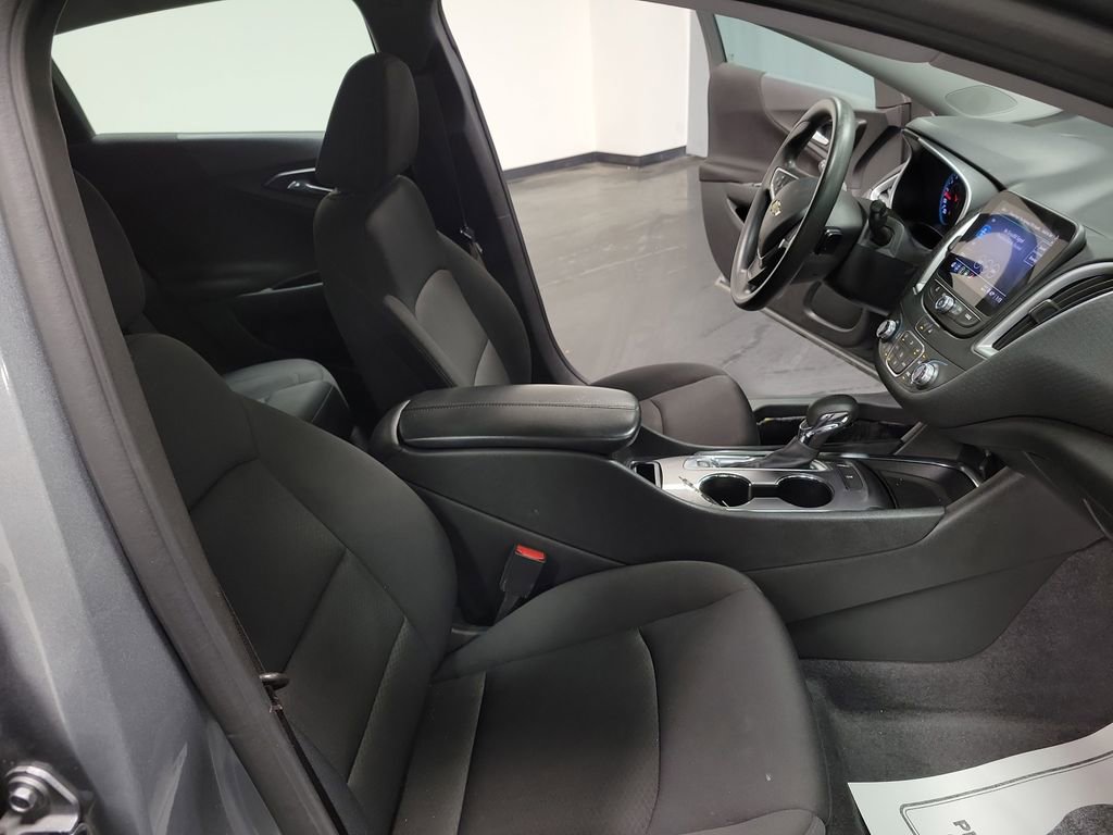Used 2023 Chevrolet Malibu LT image 21
