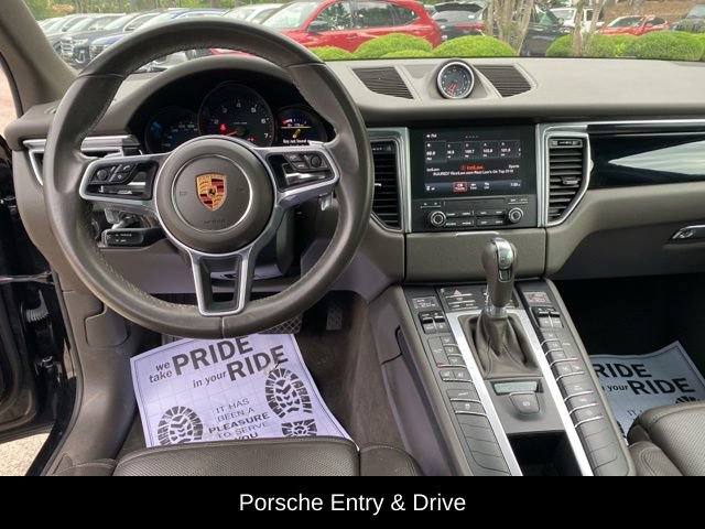 Used 2018 Porsche Macan AWD/4WD image 7