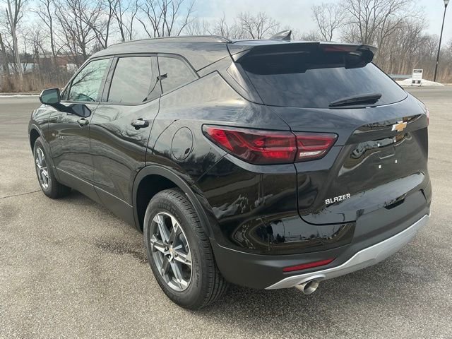 New 2026 Chevrolet Blazer LT w/ Convenience Package FWD image 4