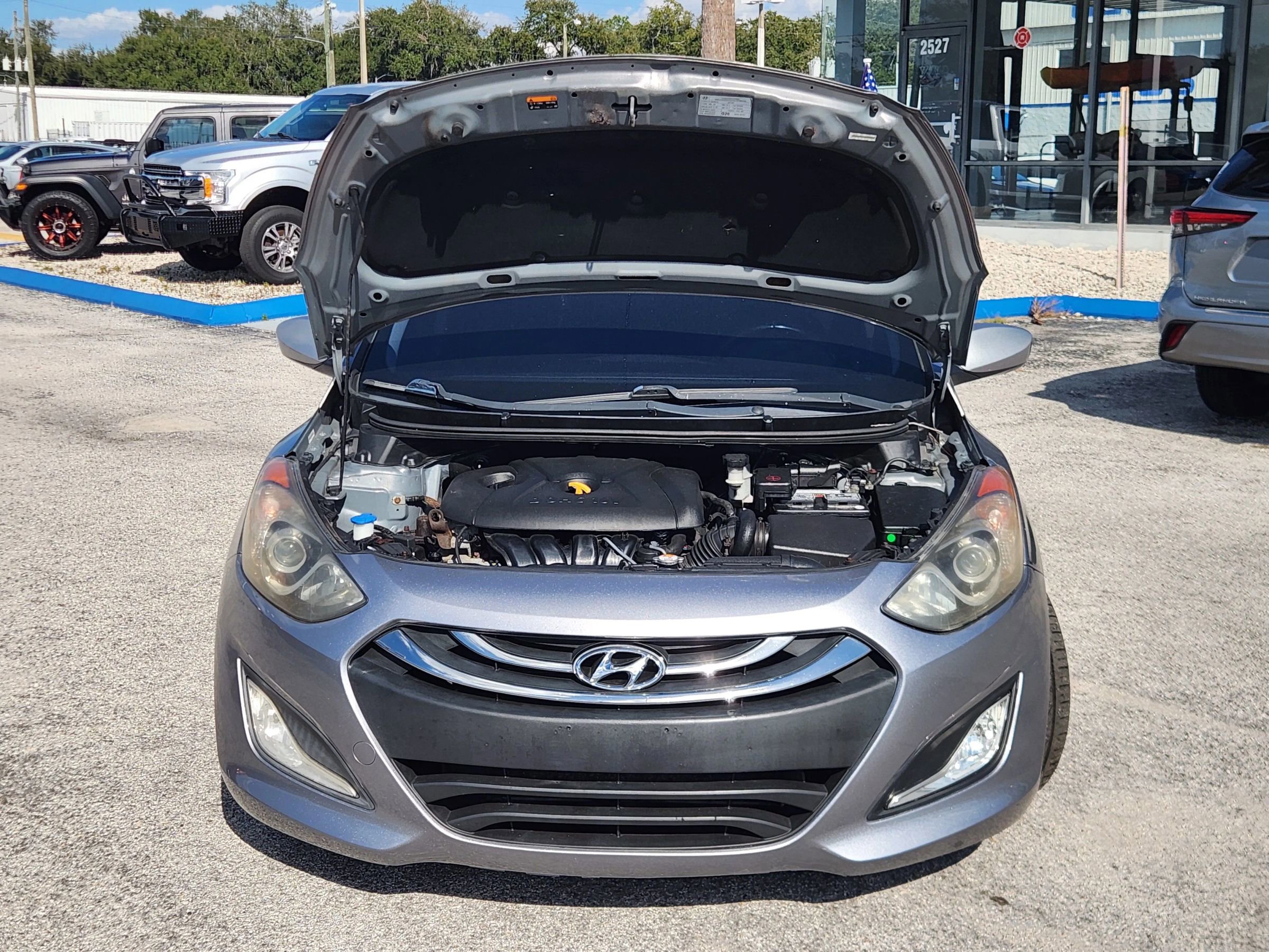 Used 2013 Hyundai Elantra GT w/ Touch & Go Pkg image 17