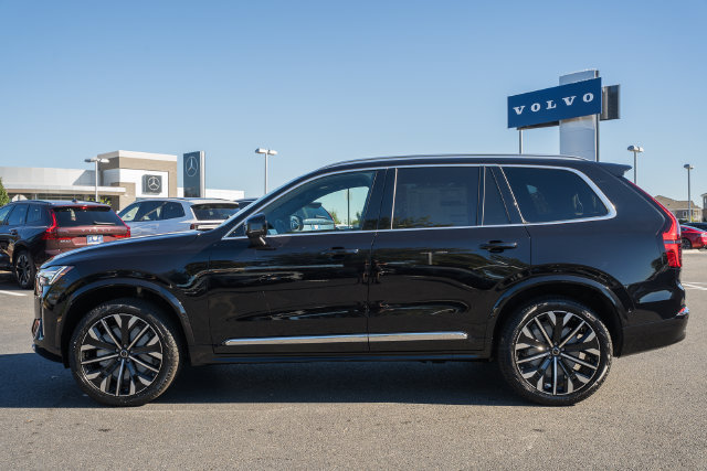 New 2027 Volvo XC90 B5 Plus AWD/4WD image 4