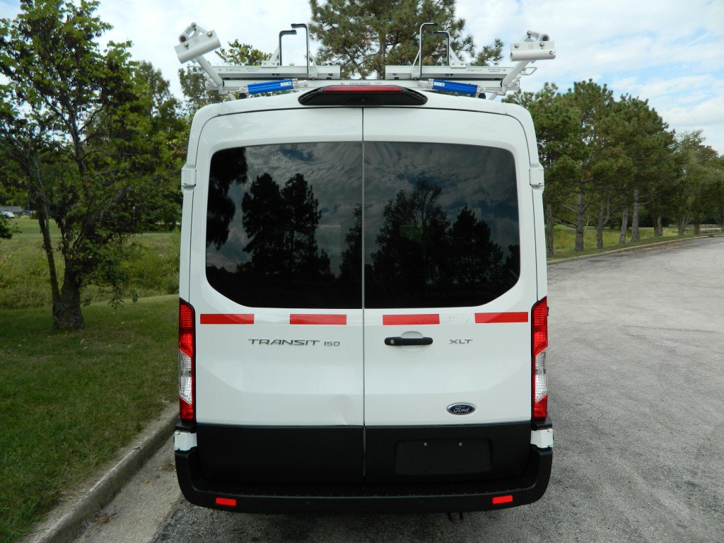 Used 2019 Ford Transit 150 XLT image 8
