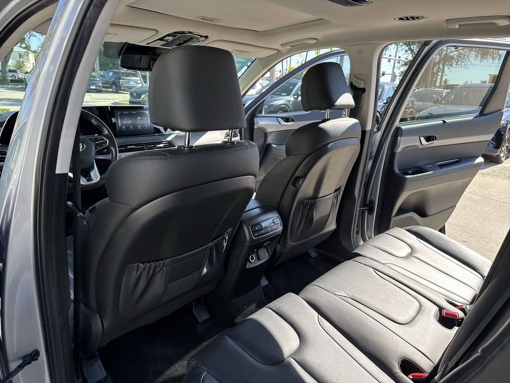 Used 2020 Hyundai Palisade SEL FWD image 34