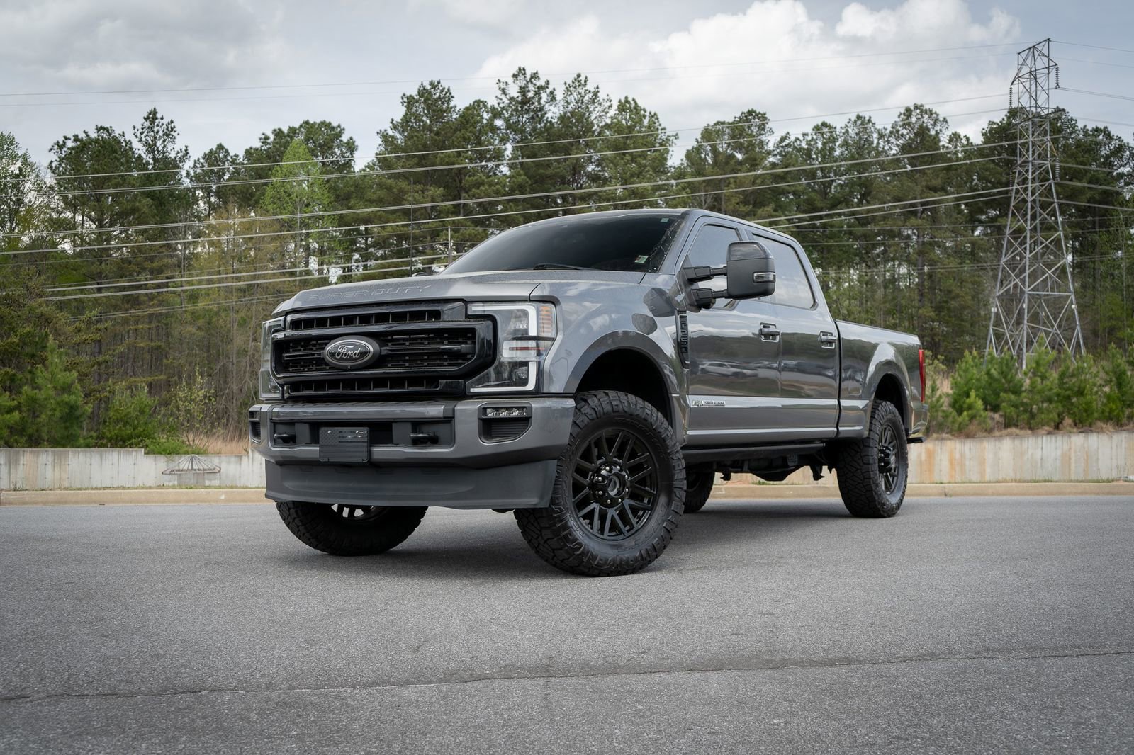 Used 2022 Ford F250 Lariat w/ Black Appearance Package image 1