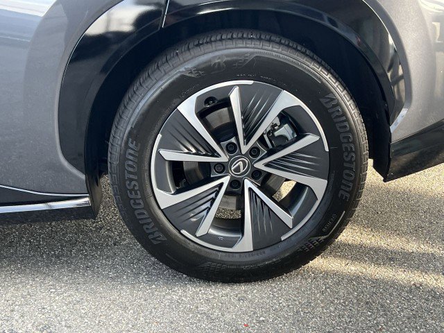 Used 2025 Lexus RZ 300e RZ 300e Premium SUV w/ Accessory Package (Z1) image 34