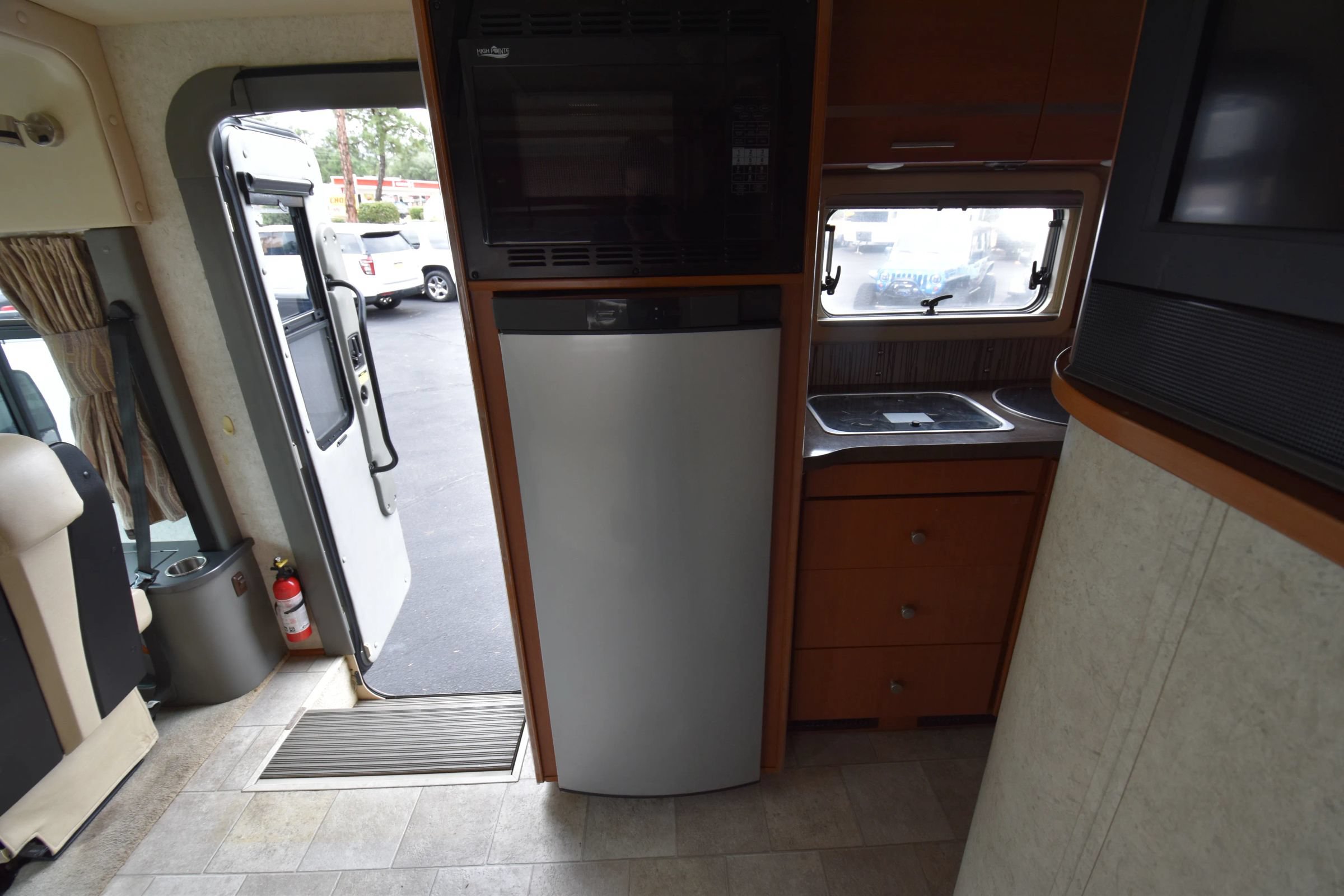 Used 2010 Mercedes-Benz Sprinter 3500 image 14
