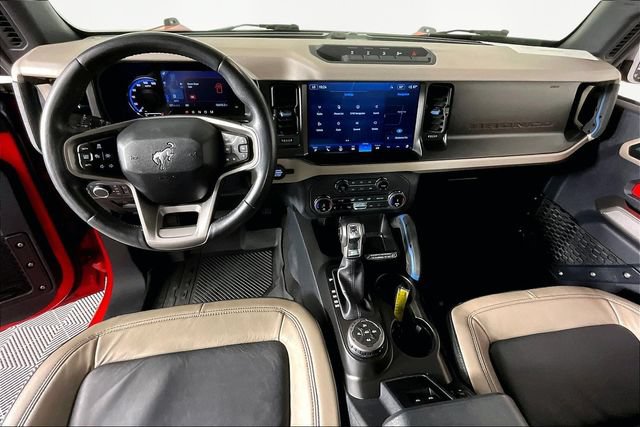 Used 2022 Ford Bronco Wildtrak AWD/4WD image 7