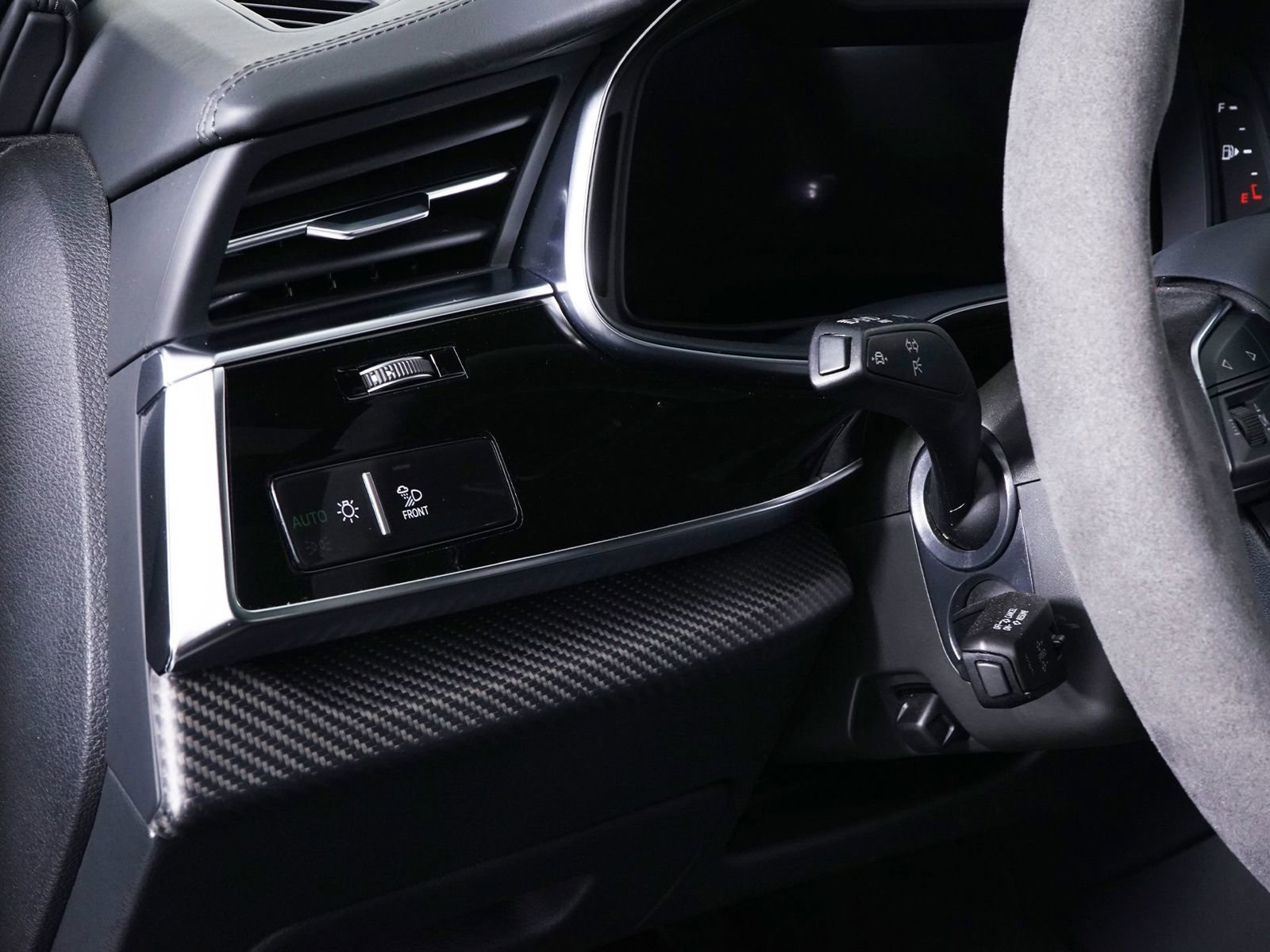 Used 2023 Audi RS Q8 image 33