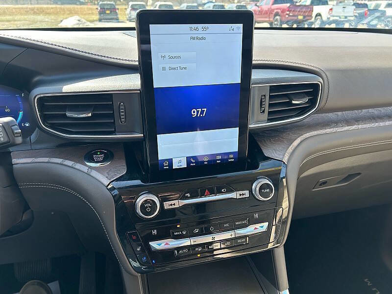 Used 2021 Ford Explorer Platinum w/ Equipment Group 601A image 98