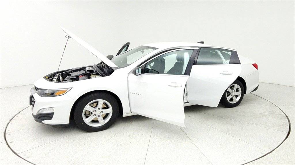 Used 2019 Chevrolet Malibu LS image 11