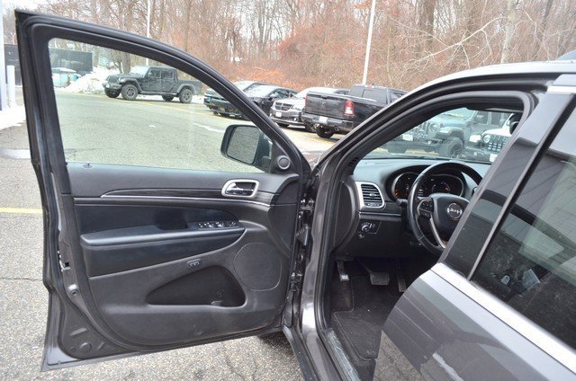 Used 2021 Jeep Grand Cherokee Limited w/ Luxury Group II image 15
