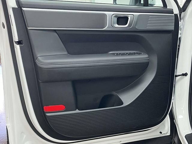 Certified 2025 Hyundai Santa Fe SEL AWD/4WD image 13