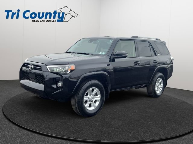Certified 2024 Toyota 4Runner SR5 Premium w/ Moonroof Package image 3