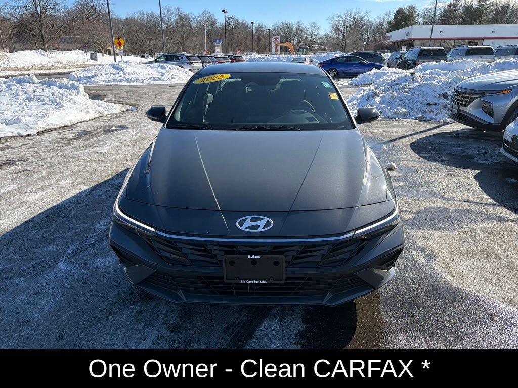 Certified 2025 Hyundai Elantra SEL image 8