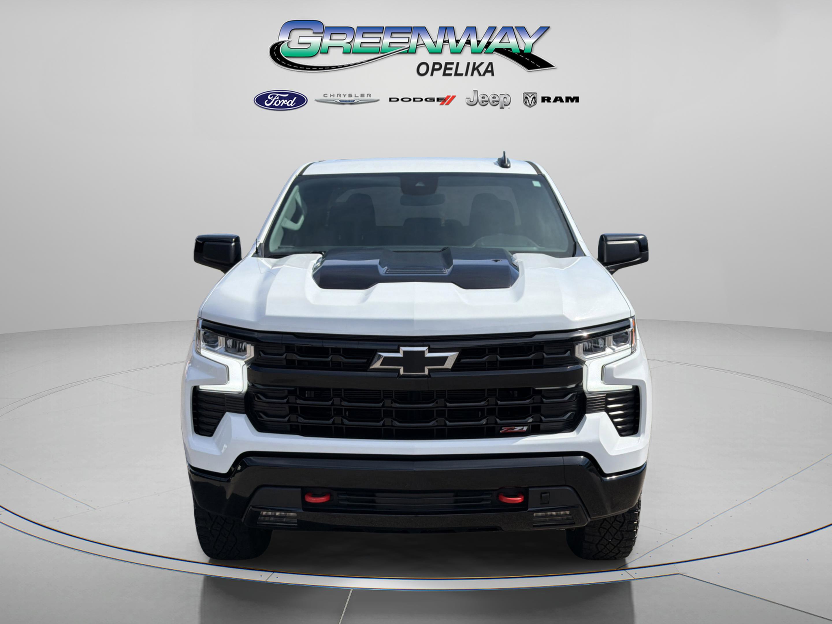 Used 2023 Chevrolet Silverado 1500 LT Trail Boss w/ Protection Package image 2