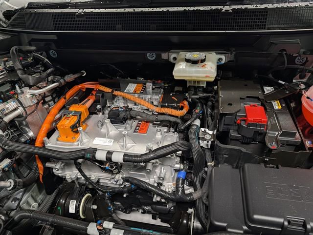 New 2026 Chevrolet Equinox EV LT image 24