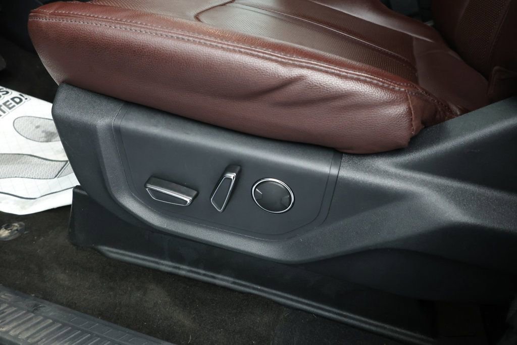 Used 2023 Ford Expedition Max Limited image 9