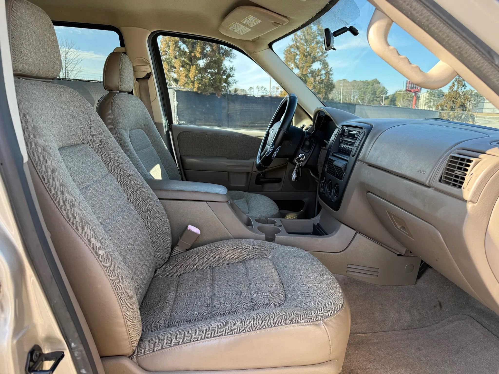 Used 2005 Ford Explorer Sport XLS RWD image 17