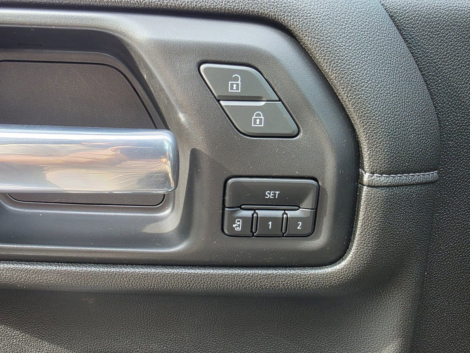 Used 2023 GMC Sierra 2500 Denali w/ Technology Package image 27