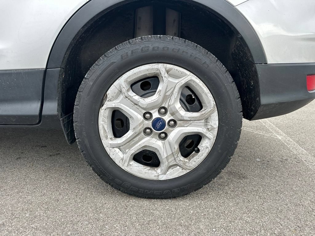 Used 2018 Ford Escape S FWD image 5