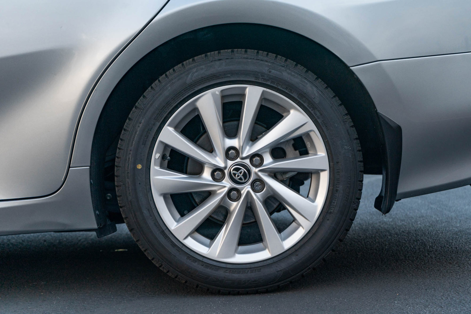 Certified 2024 Toyota Camry LE FWD image 6