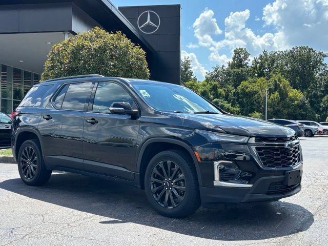 Used 2023 Chevrolet Traverse RS
