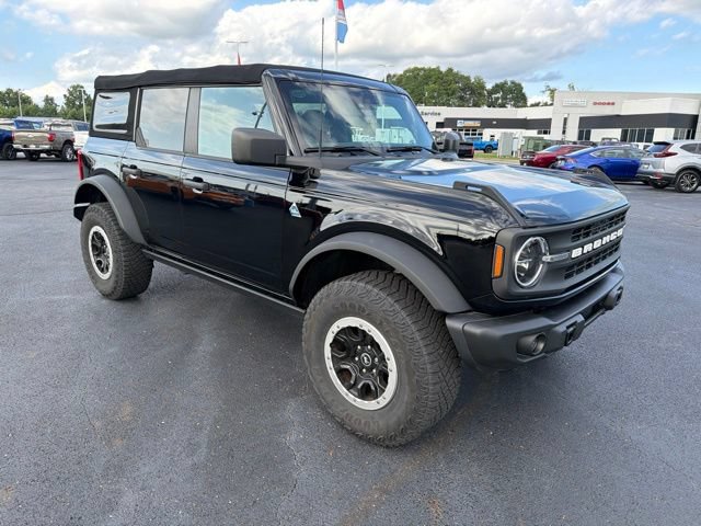 Used 2022 Ford Bronco Black Diamond w/ Sasquatch Package AWD/4WD image 2