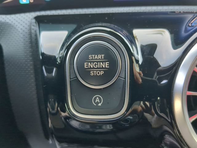 Used 2025 Mercedes-Benz CLA 250 image 29